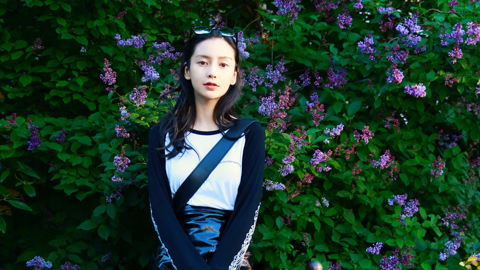 随机美女图片